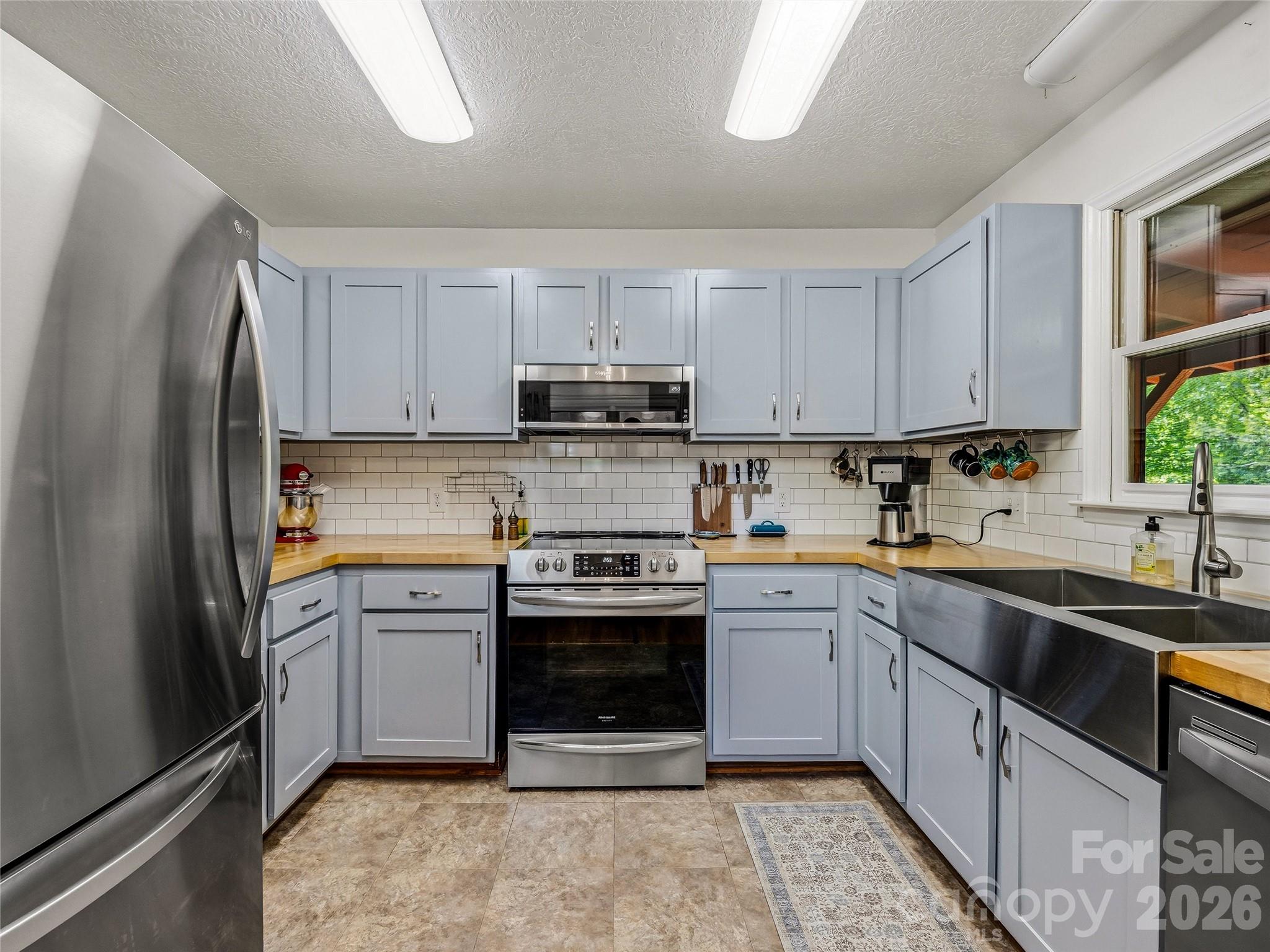 200 River Ridge Drive Burnsville NC 28714