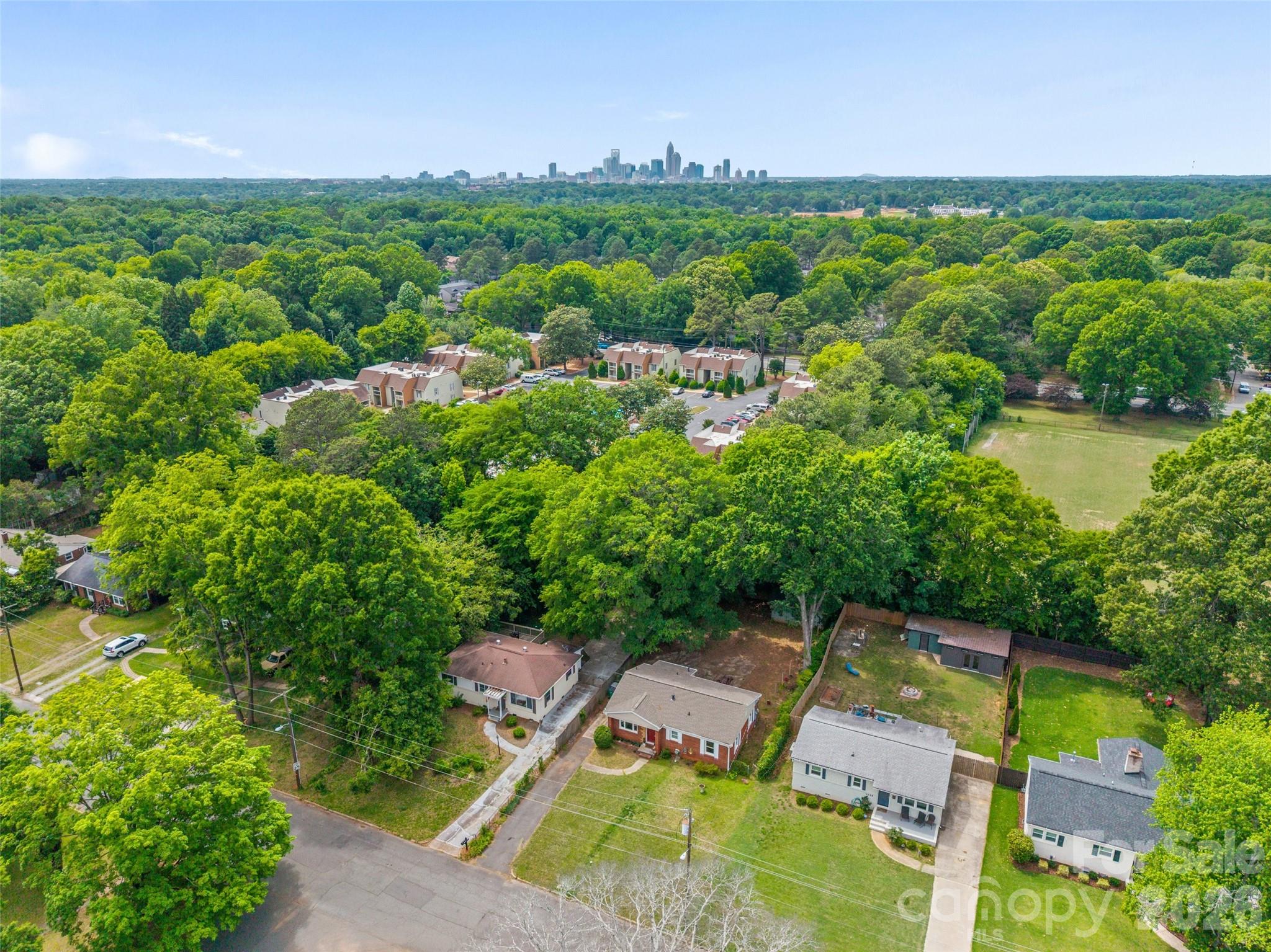 2242 Markham Court Charlotte NC 28205