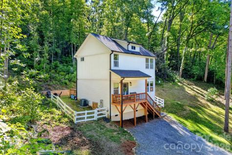 215 David Ridge Road Black Mountain NC 28711