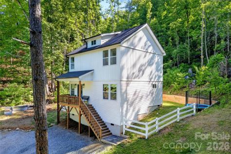 215 David Ridge Road Black Mountain NC 28711