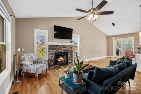 39 Curtis Miles Road Alexander NC 28701