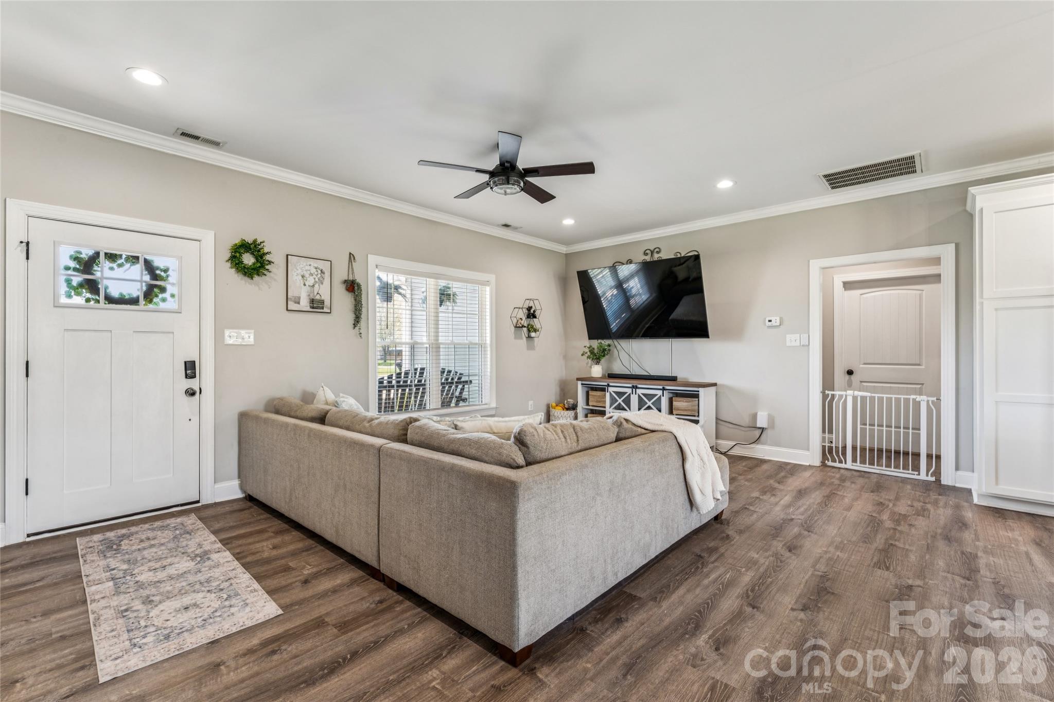 105 E Dundee Court Statesville NC 28625