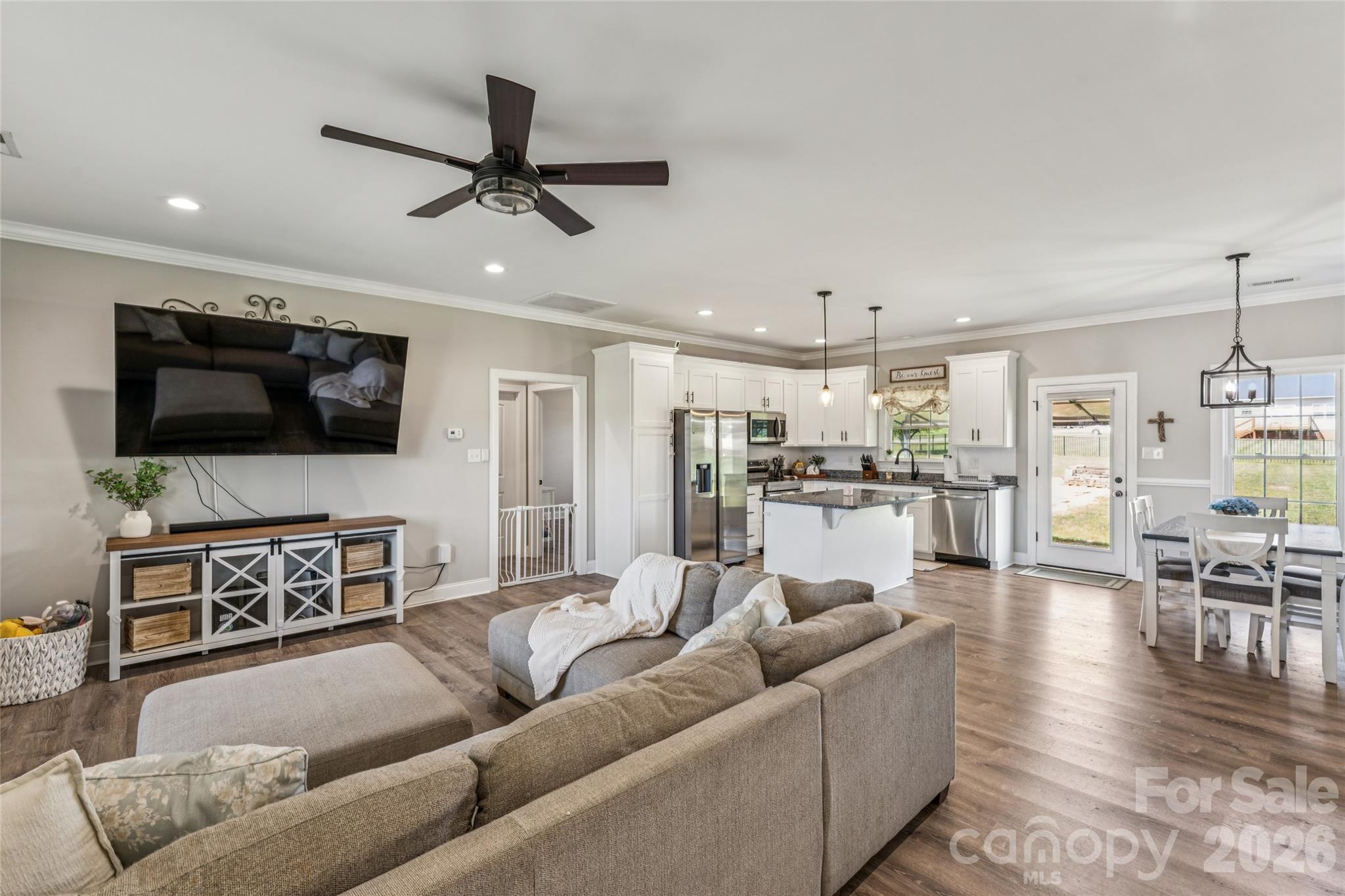 105 E Dundee Court Statesville NC 28625