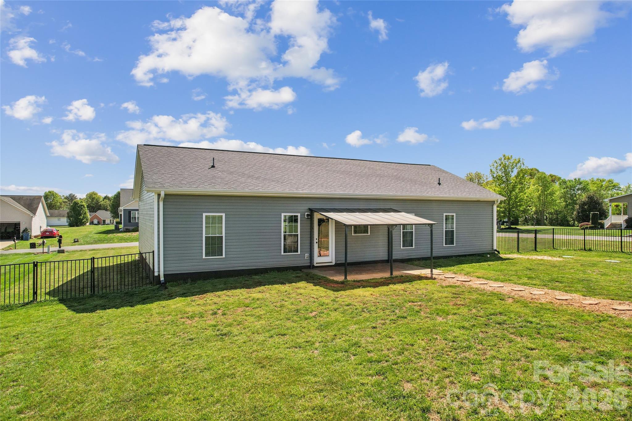105 E Dundee Court Statesville NC 28625
