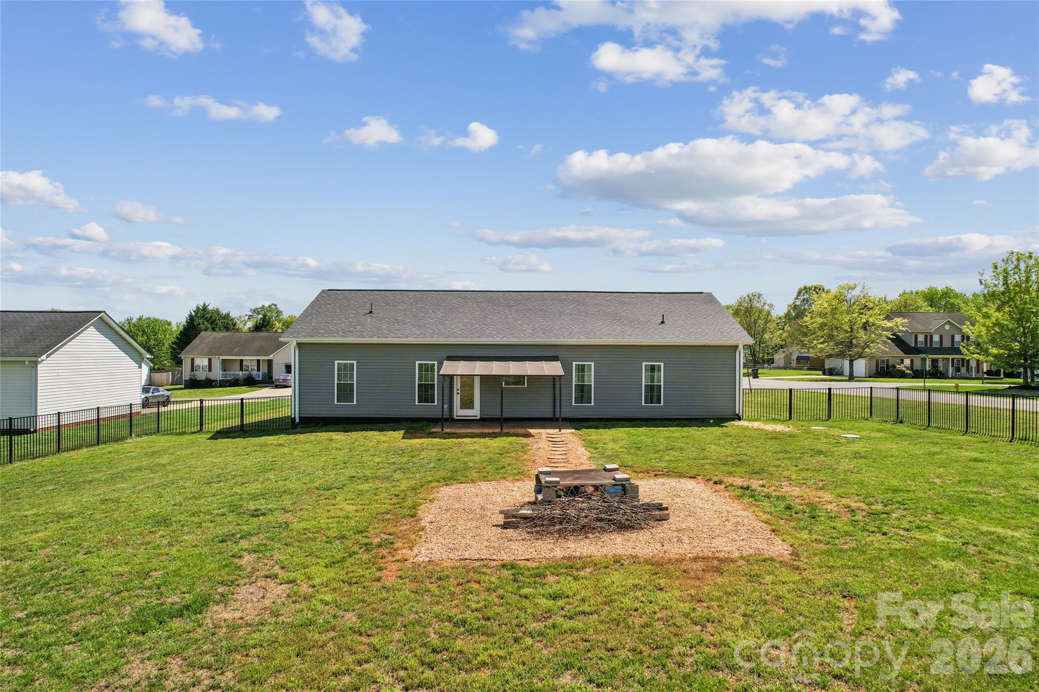 105 E Dundee Court Statesville NC 28625