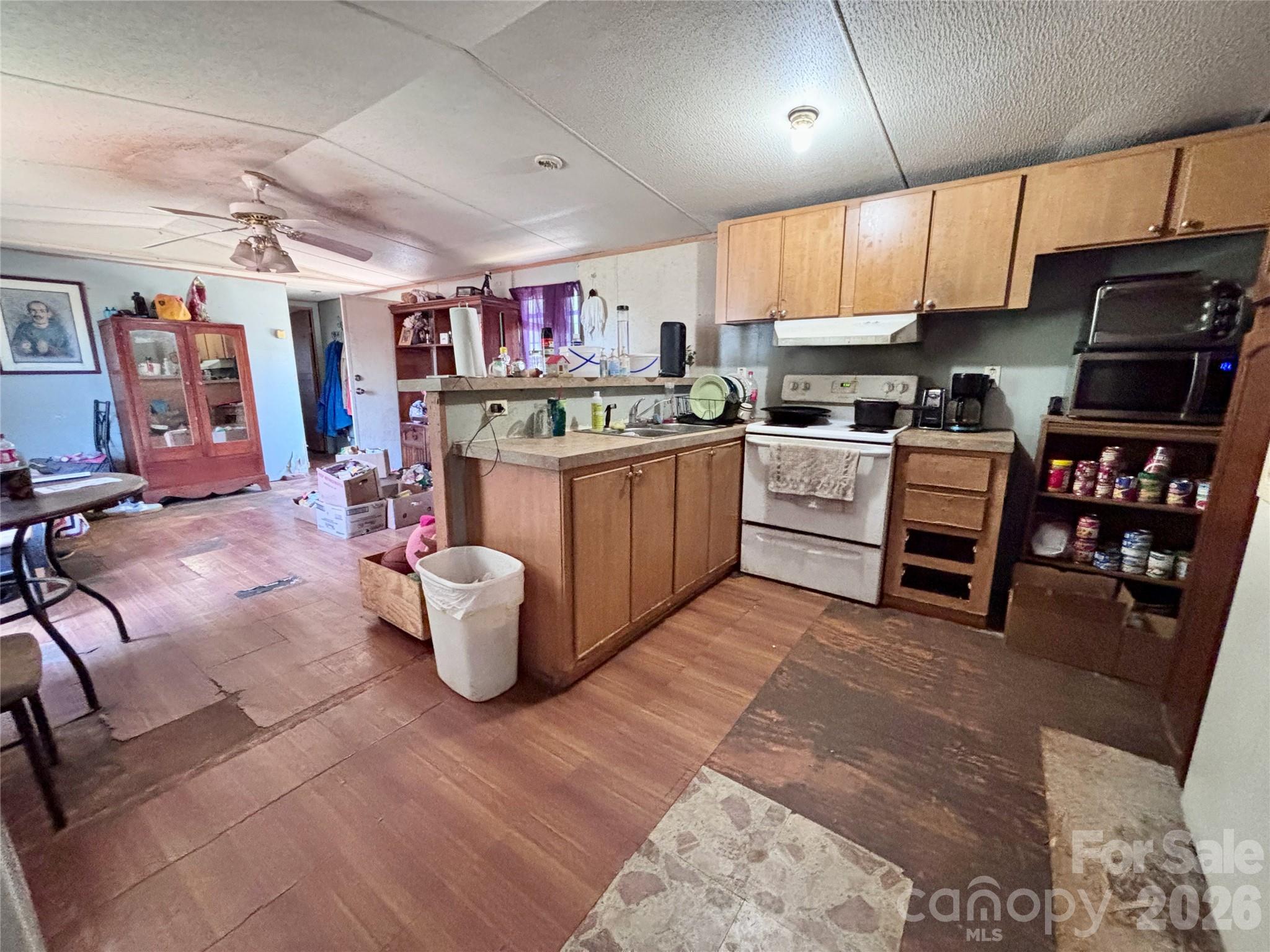 126 West Street Ellenboro NC 28040