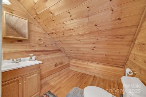 525 Schoolhouse Ridge Boone NC 28607
