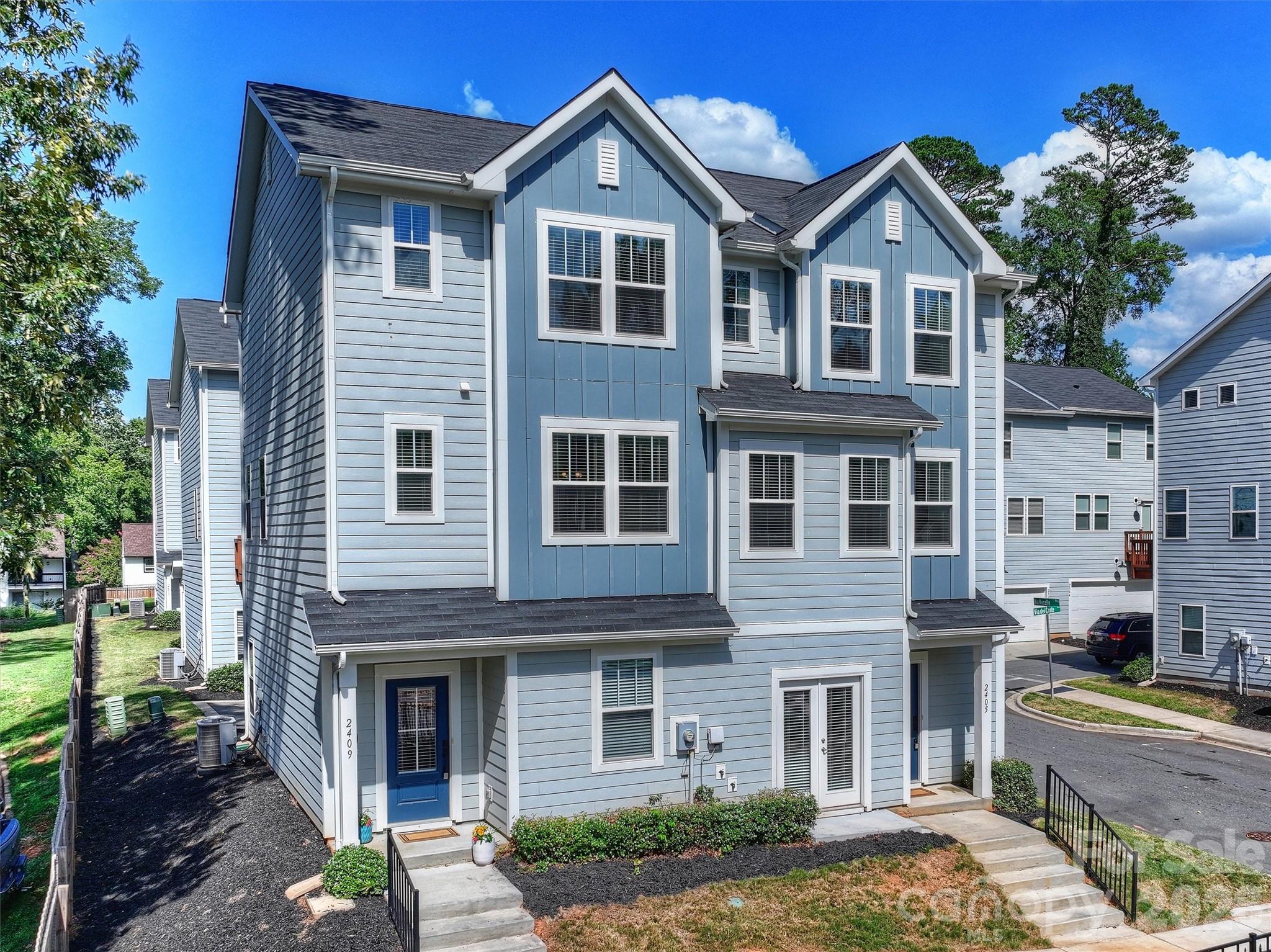 2409 Via Del Conte Alley Charlotte NC 28205