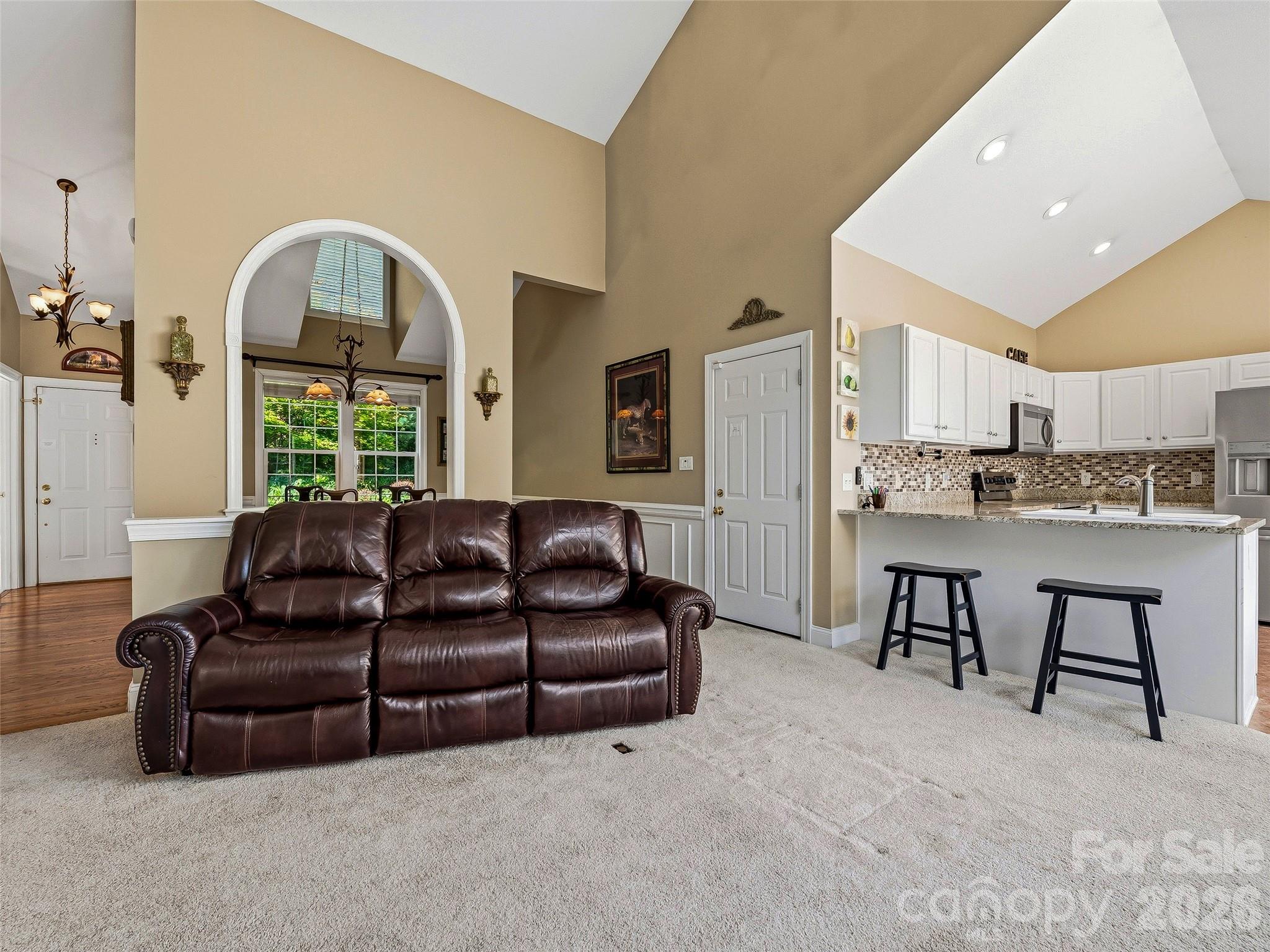 117 Hibiscus Lane Asheville NC 28803