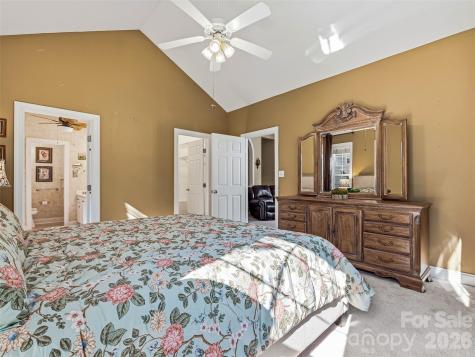 117 Hibiscus Lane Asheville NC 28803
