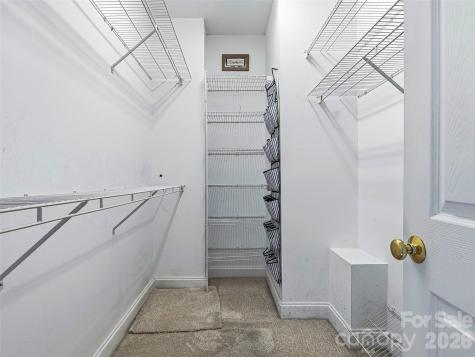 117 Hibiscus Lane Asheville NC 28803