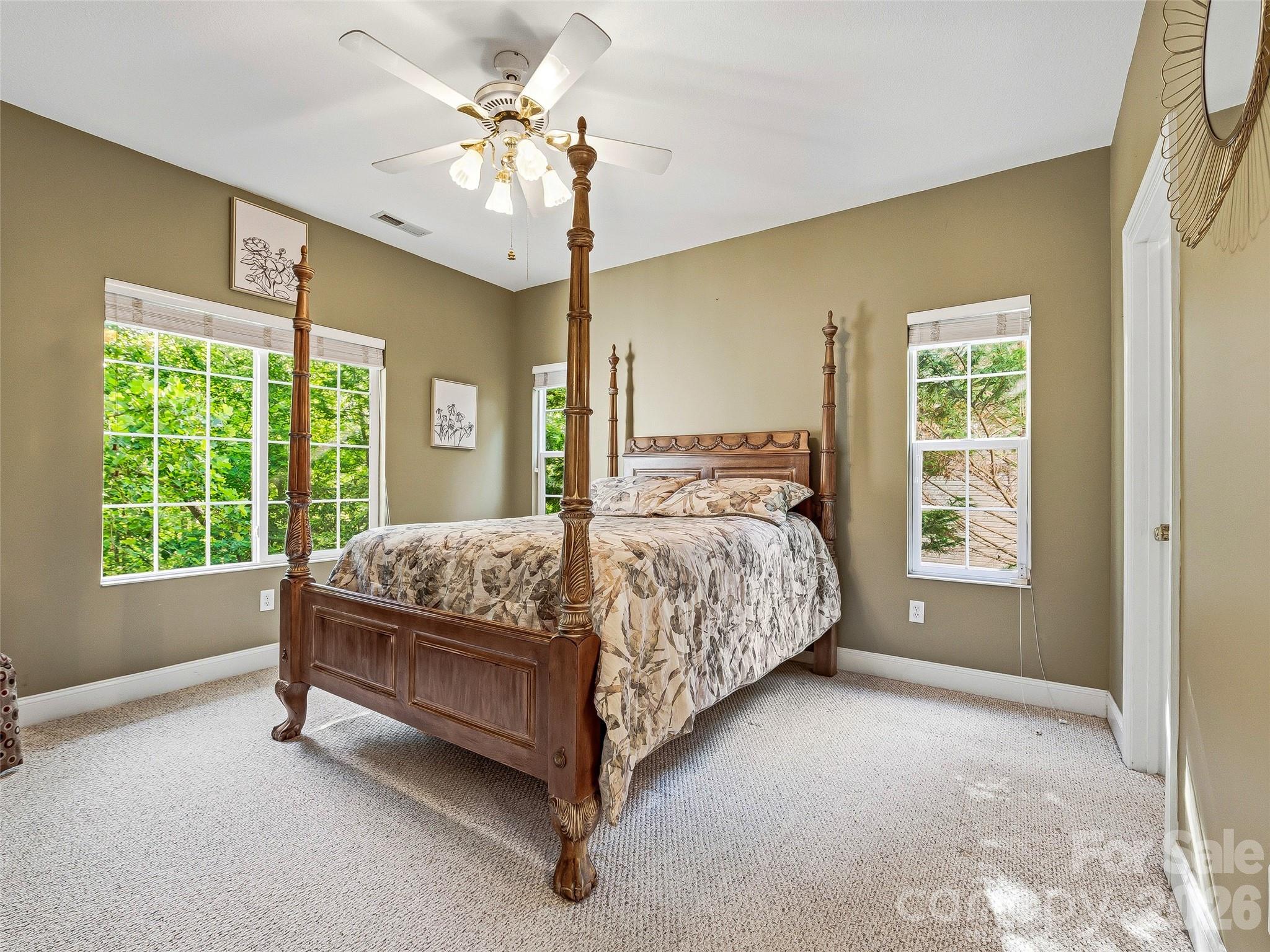 117 Hibiscus Lane Asheville NC 28803