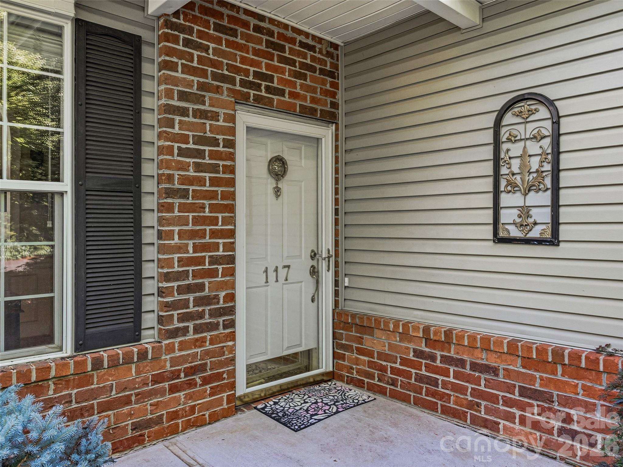 117 Hibiscus Lane Asheville NC 28803