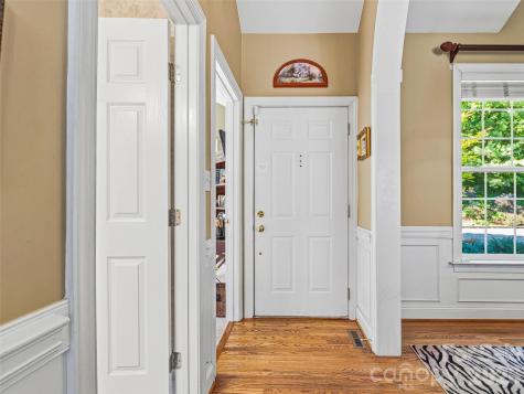117 Hibiscus Lane Asheville NC 28803