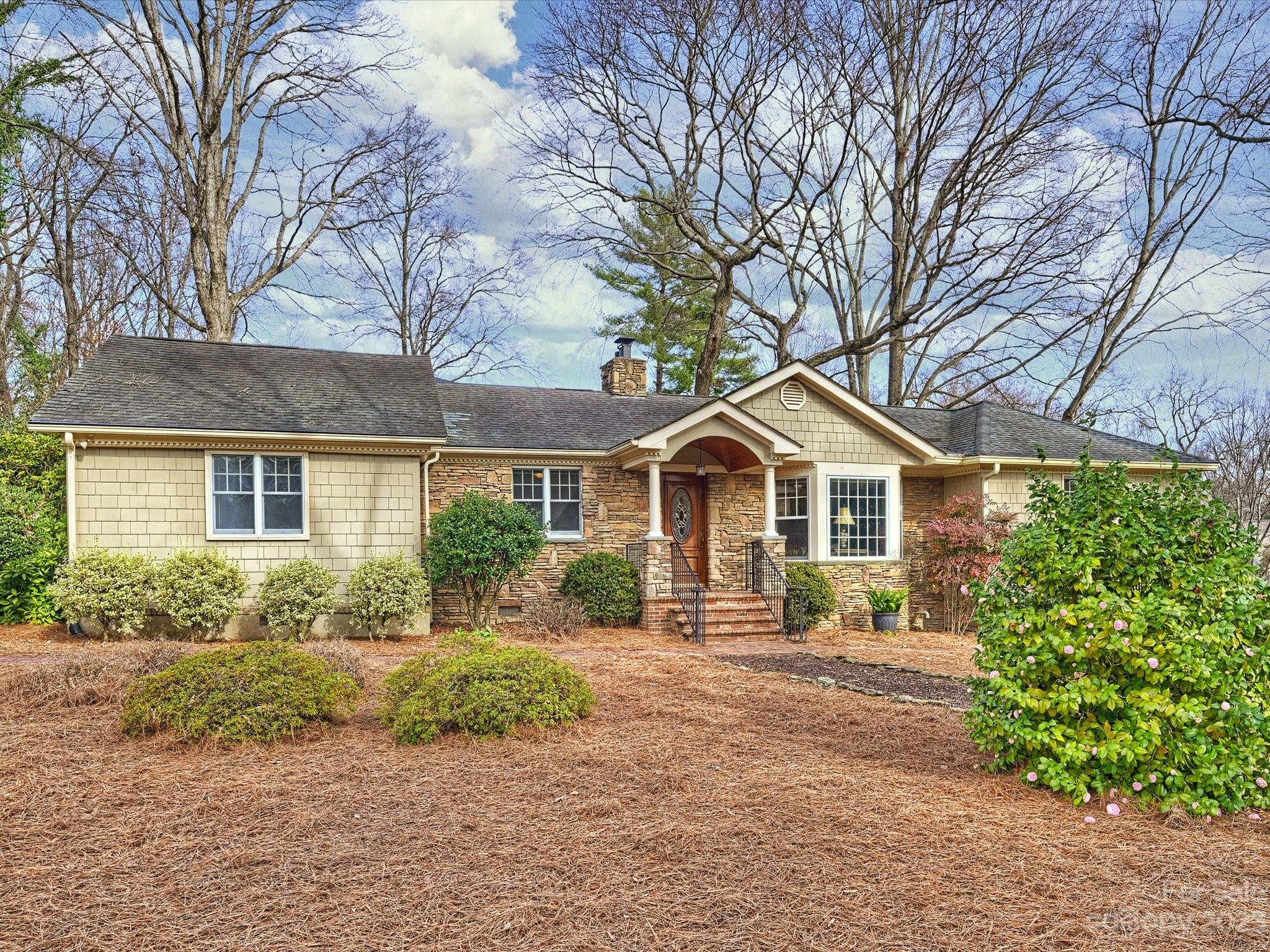 456 Mammoth Oaks Drive Charlotte NC 28270