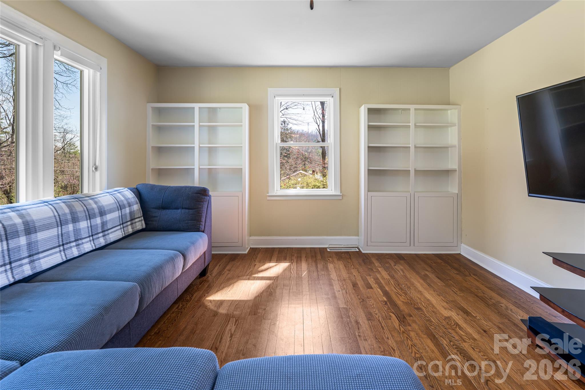 215 Browning Avenue Hendersonville NC 28791