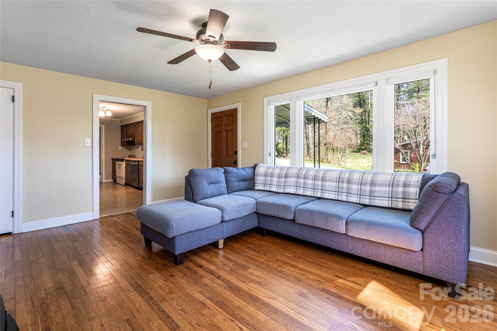215 Browning Avenue Hendersonville NC 28791