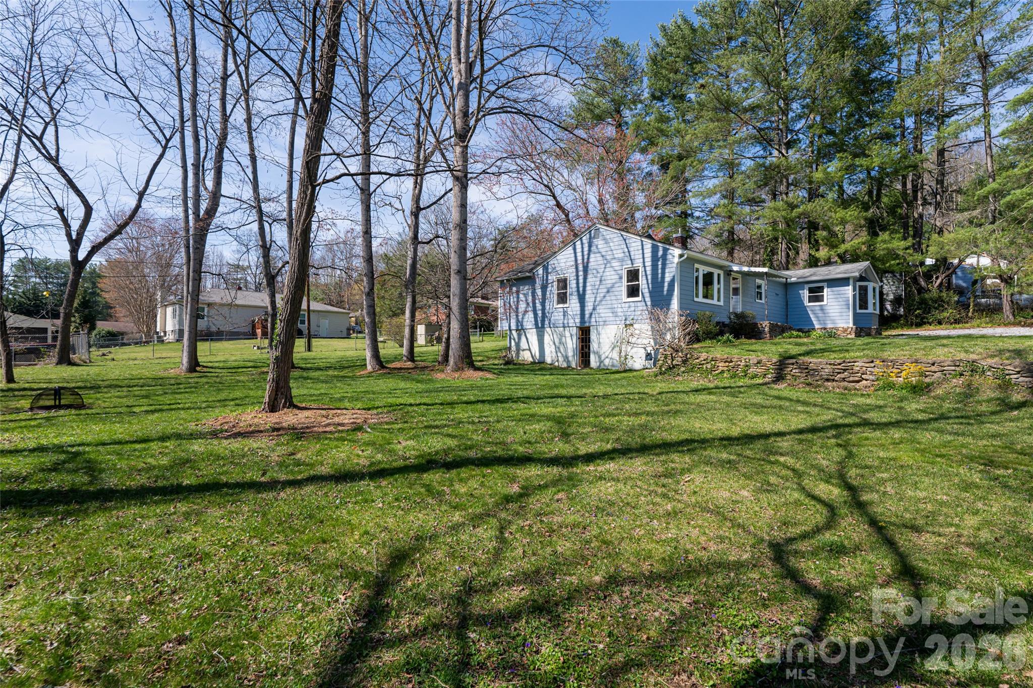 215 Browning Avenue Hendersonville NC 28791