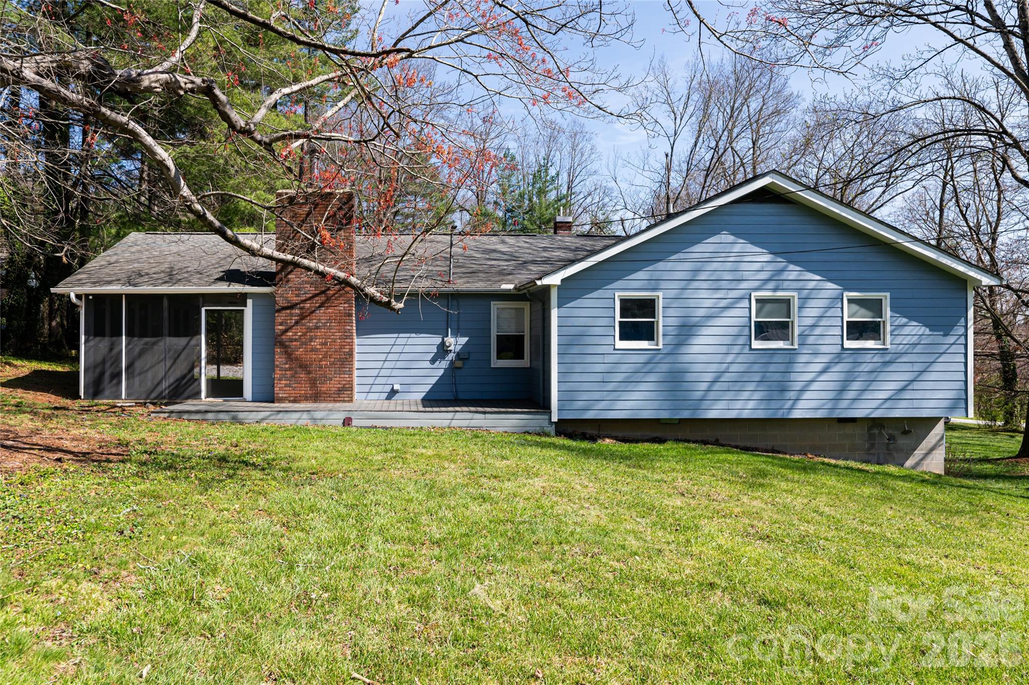215 Browning Avenue Hendersonville NC 28791