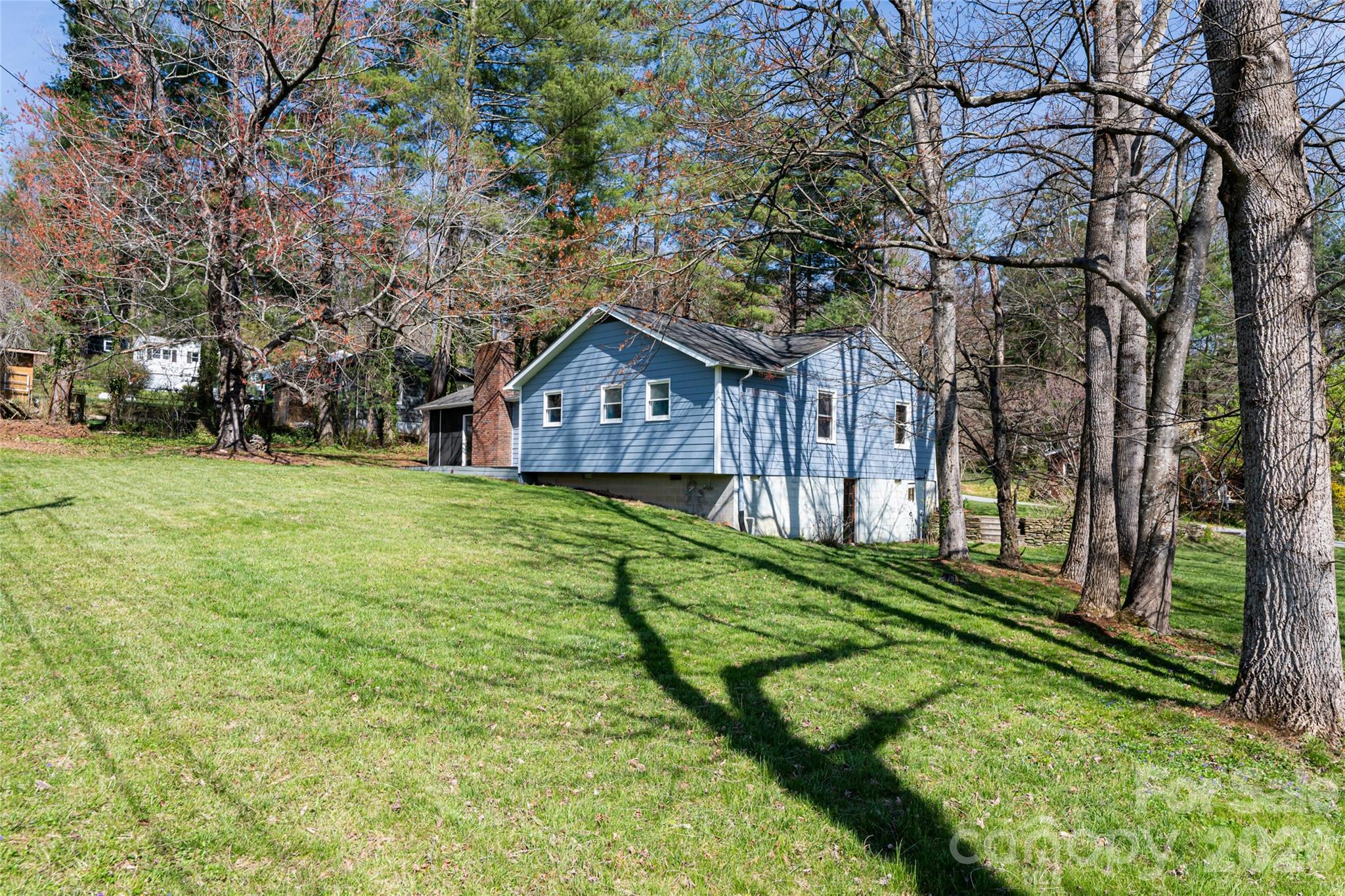 215 Browning Avenue Hendersonville NC 28791