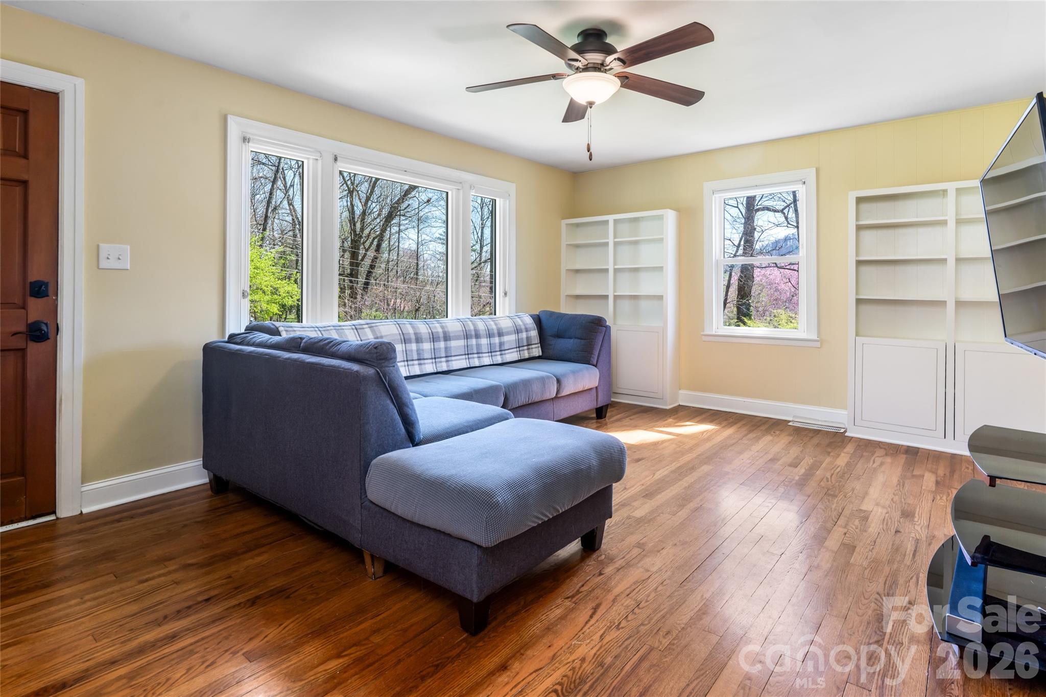 215 Browning Avenue Hendersonville NC 28791