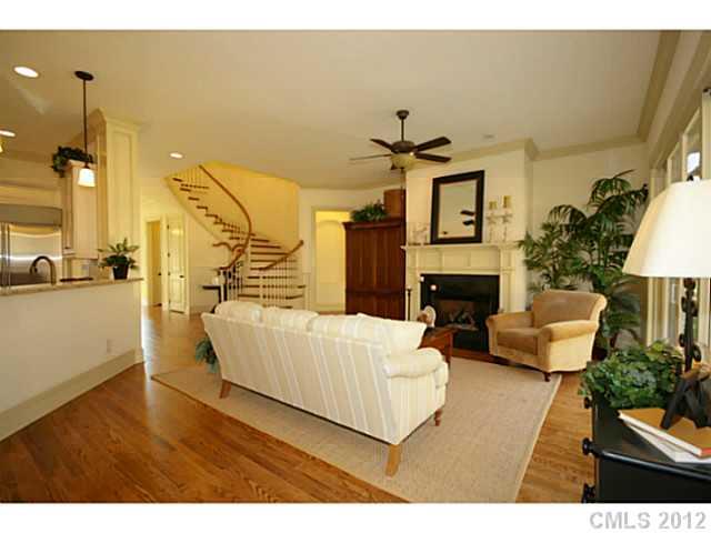 2217 Sanford Lane Charlotte NC 28211