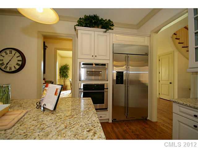 2217 Sanford Lane Charlotte NC 28211