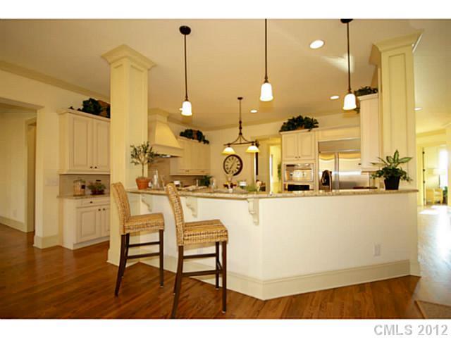 2217 Sanford Lane Charlotte NC 28211