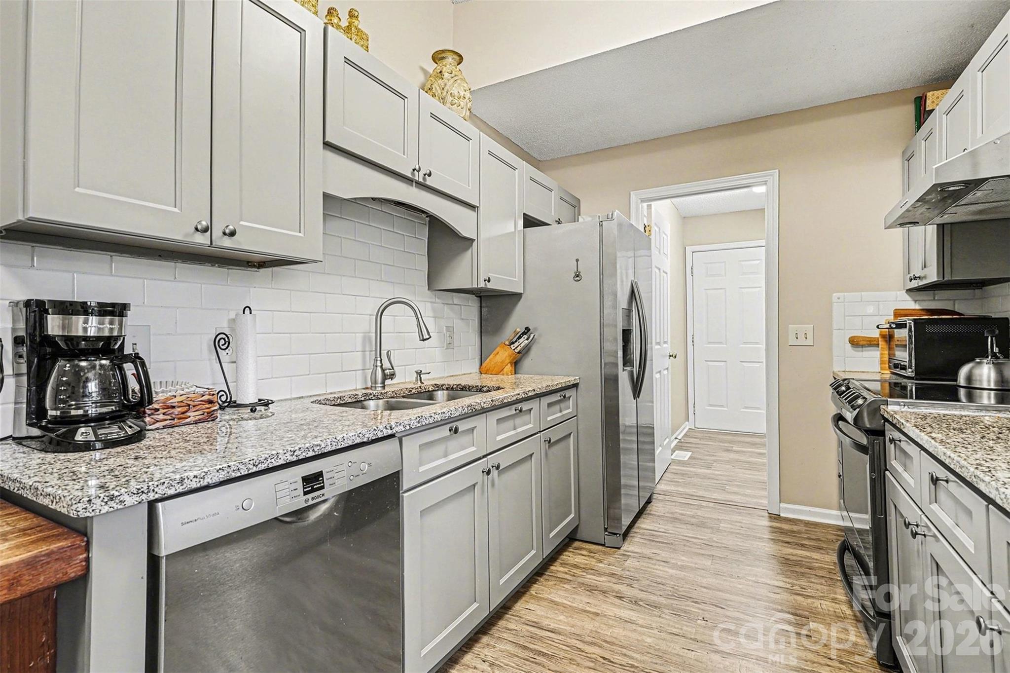 228 Creek View Road Mooresville NC 28117