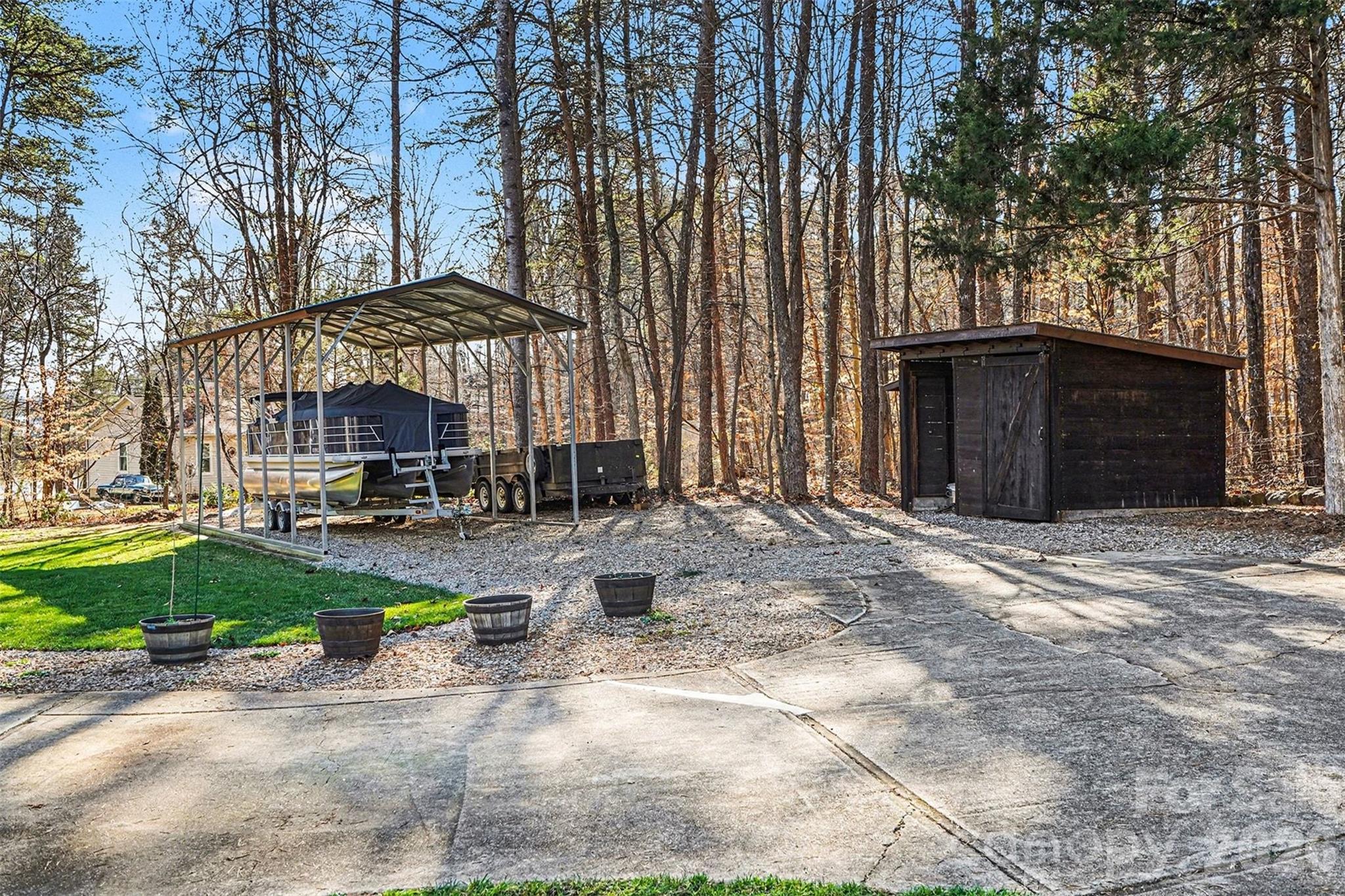 228 Creek View Road Mooresville NC 28117