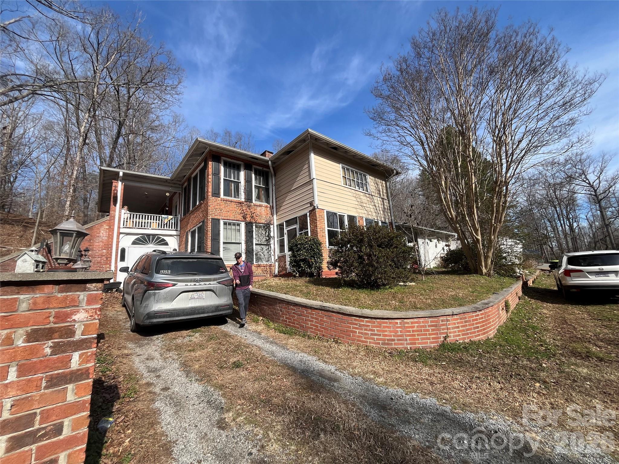 31 Walker Road Columbus NC 28722