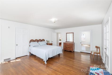 2 Westwood Road Asheville NC 28804