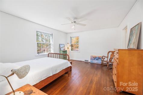 2 Westwood Road Asheville NC 28804