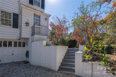 2 Westwood Road Asheville NC 28804