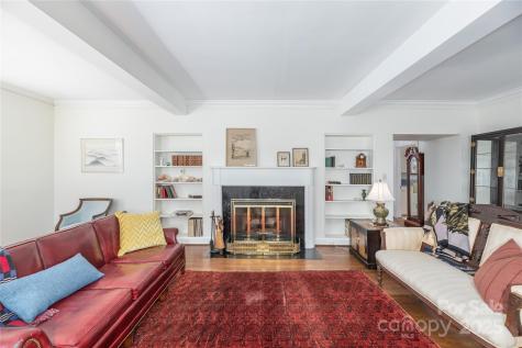 2 Westwood Road Asheville NC 28804