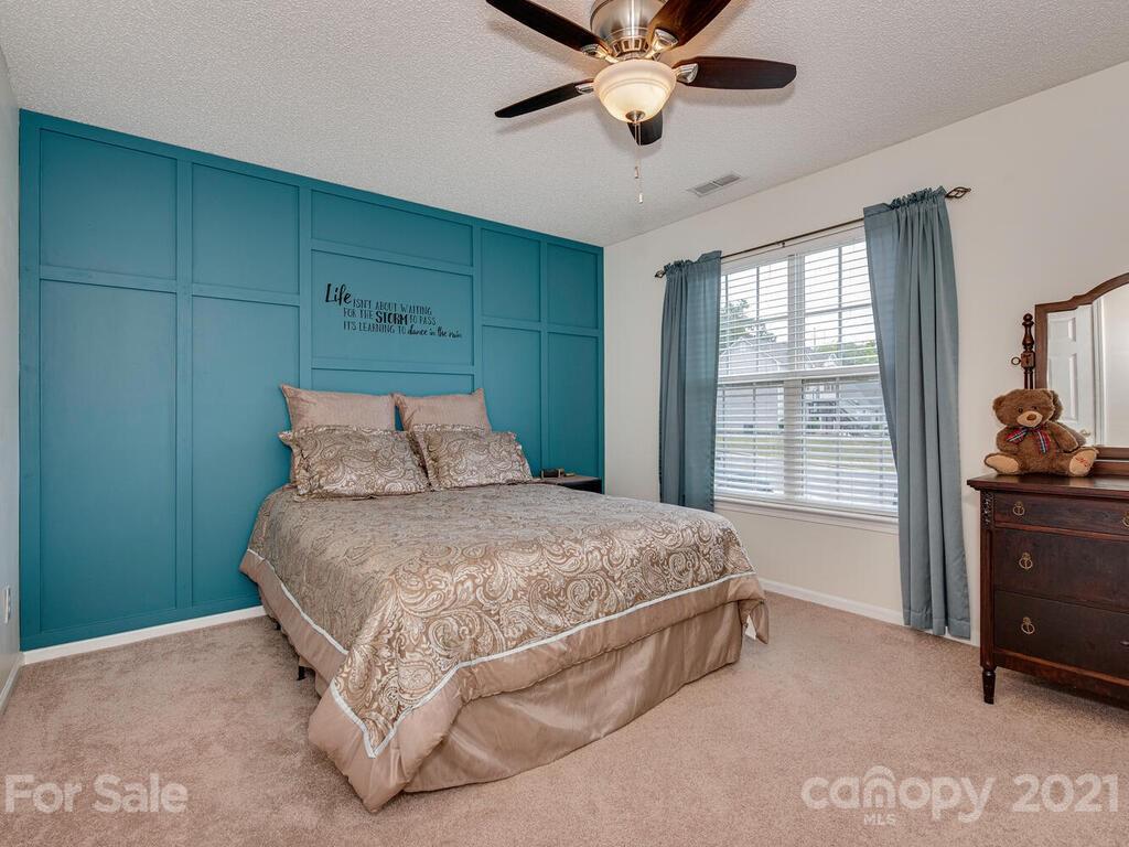 2642 Thistle Brook Drive Concord NC 28027