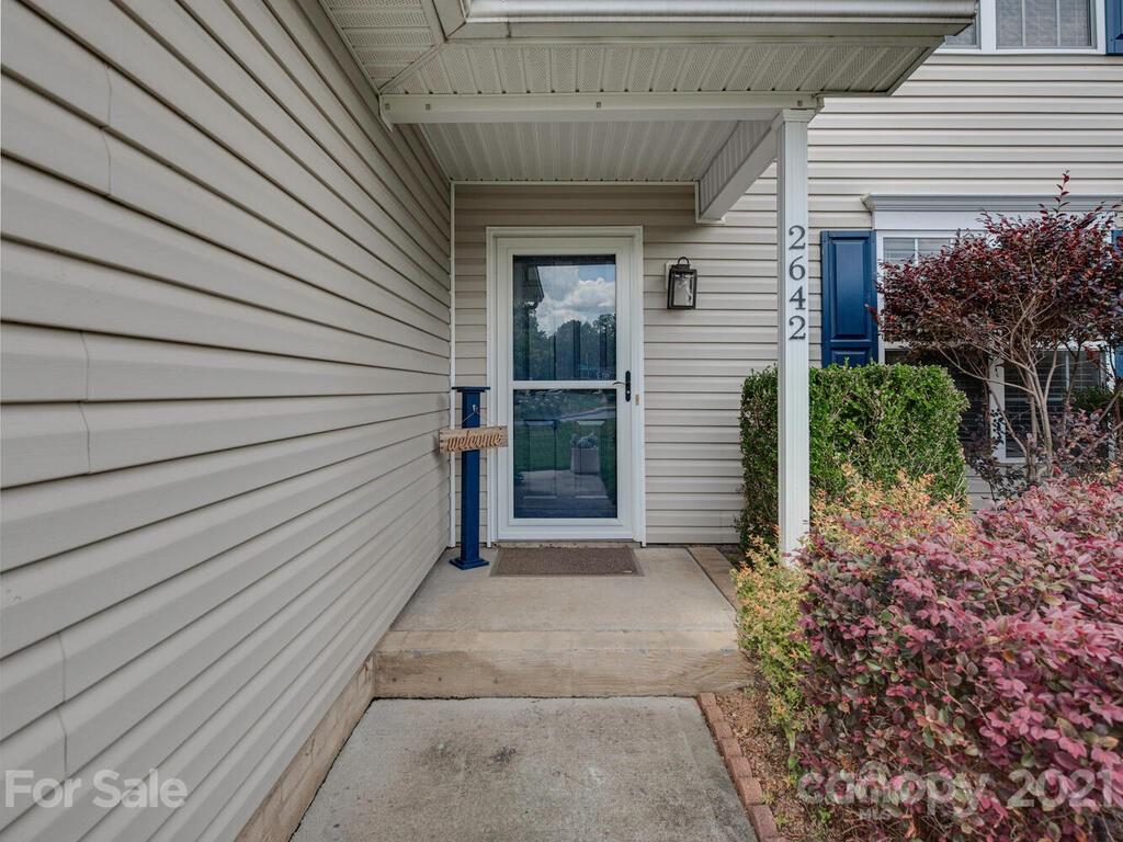 2642 Thistle Brook Drive Concord NC 28027