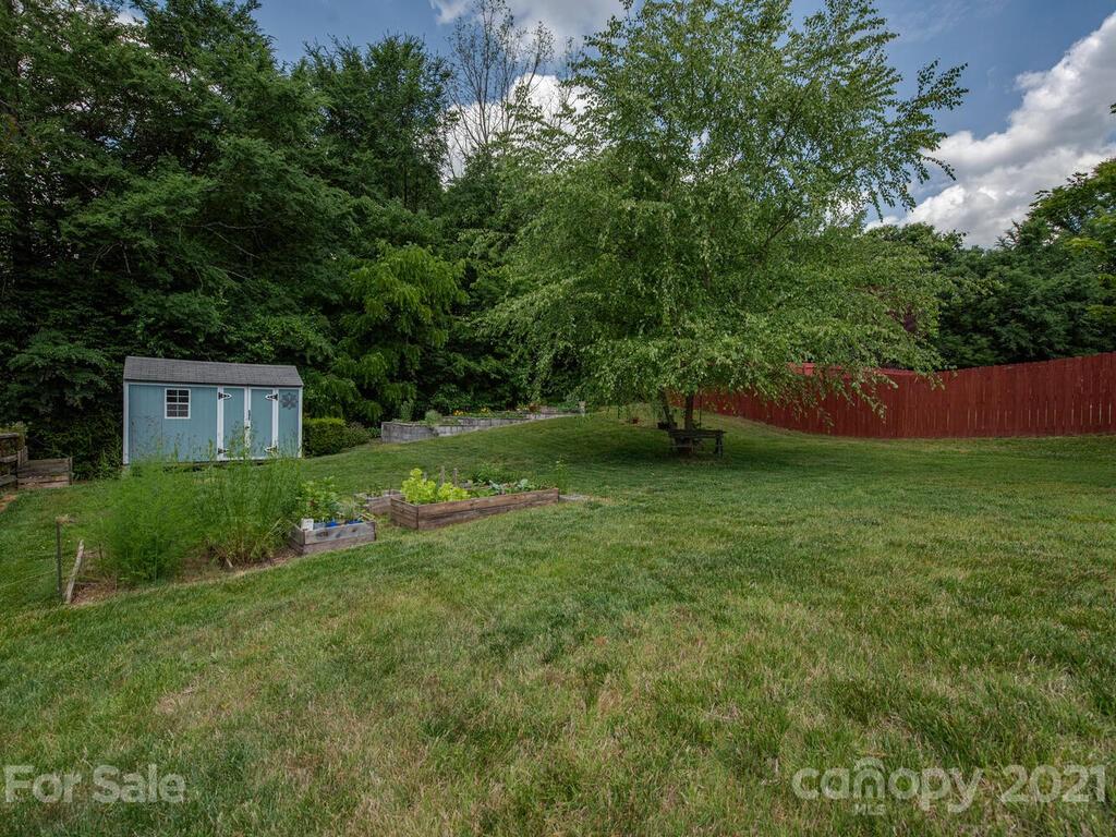 2642 Thistle Brook Drive Concord NC 28027