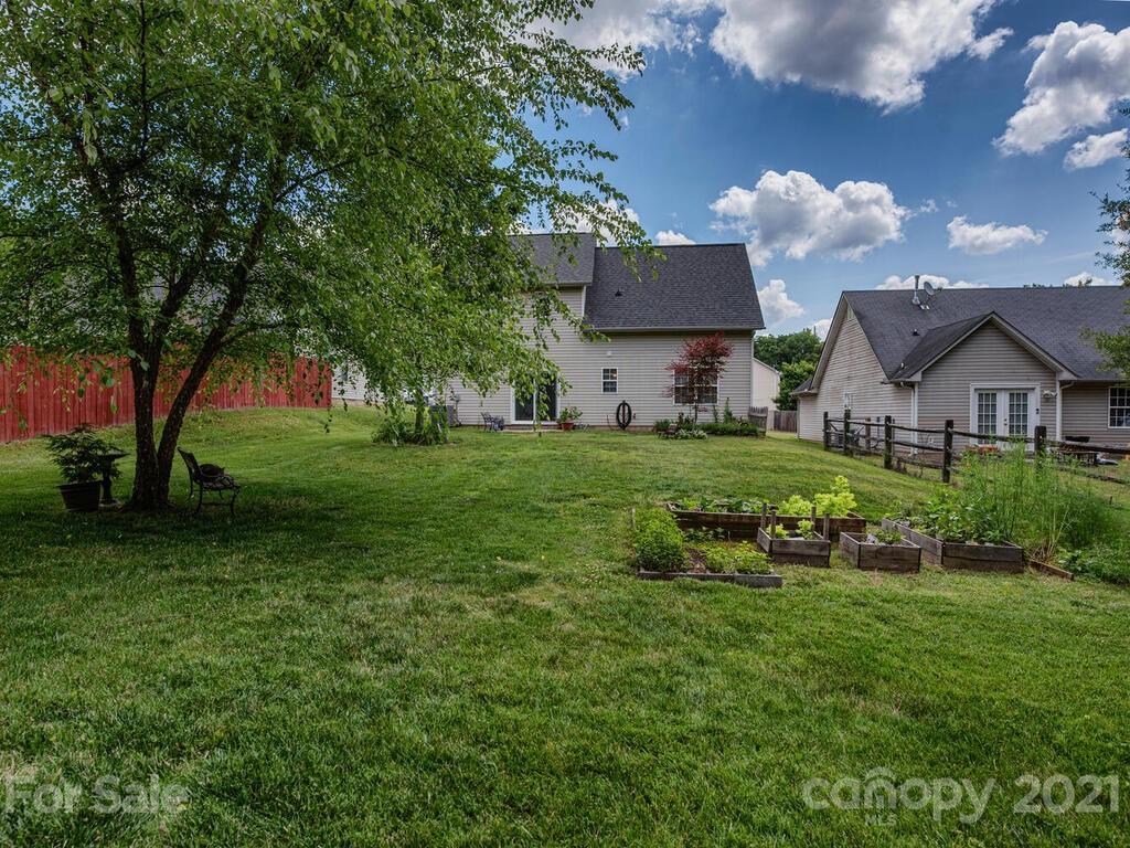 2642 Thistle Brook Drive Concord NC 28027