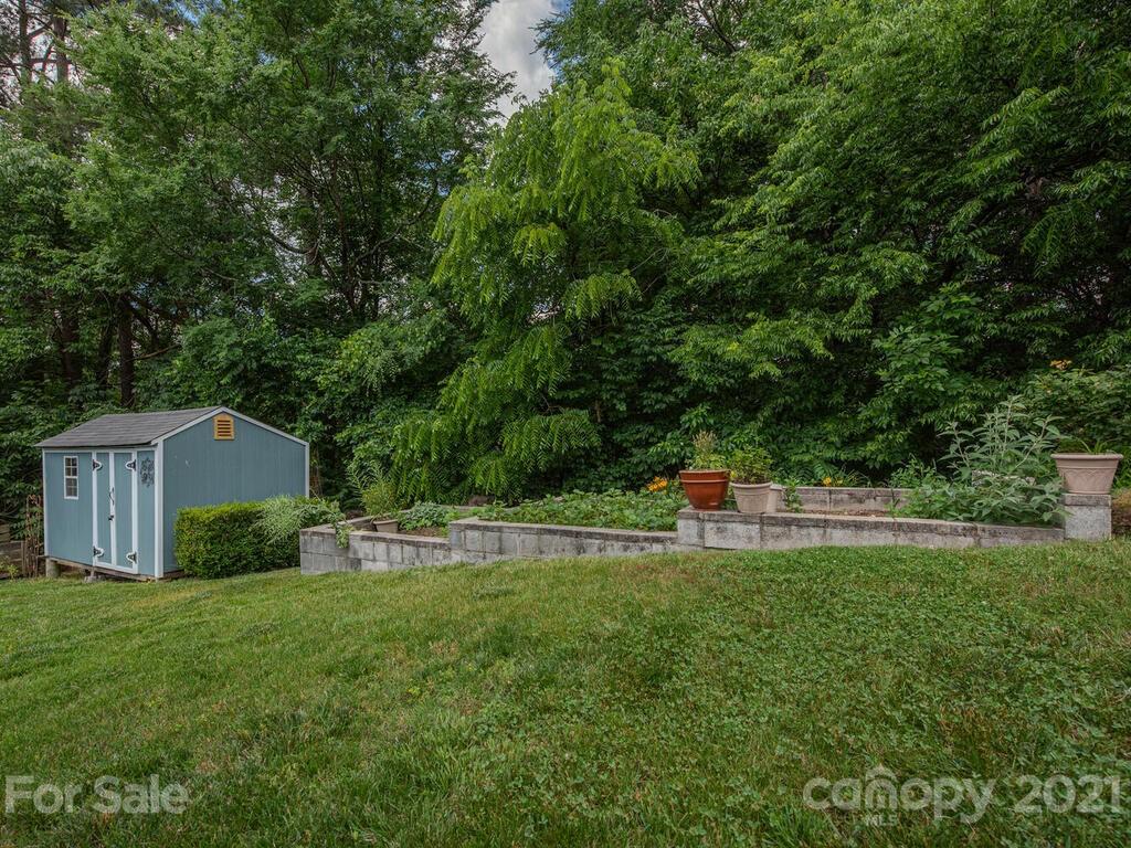 2642 Thistle Brook Drive Concord NC 28027