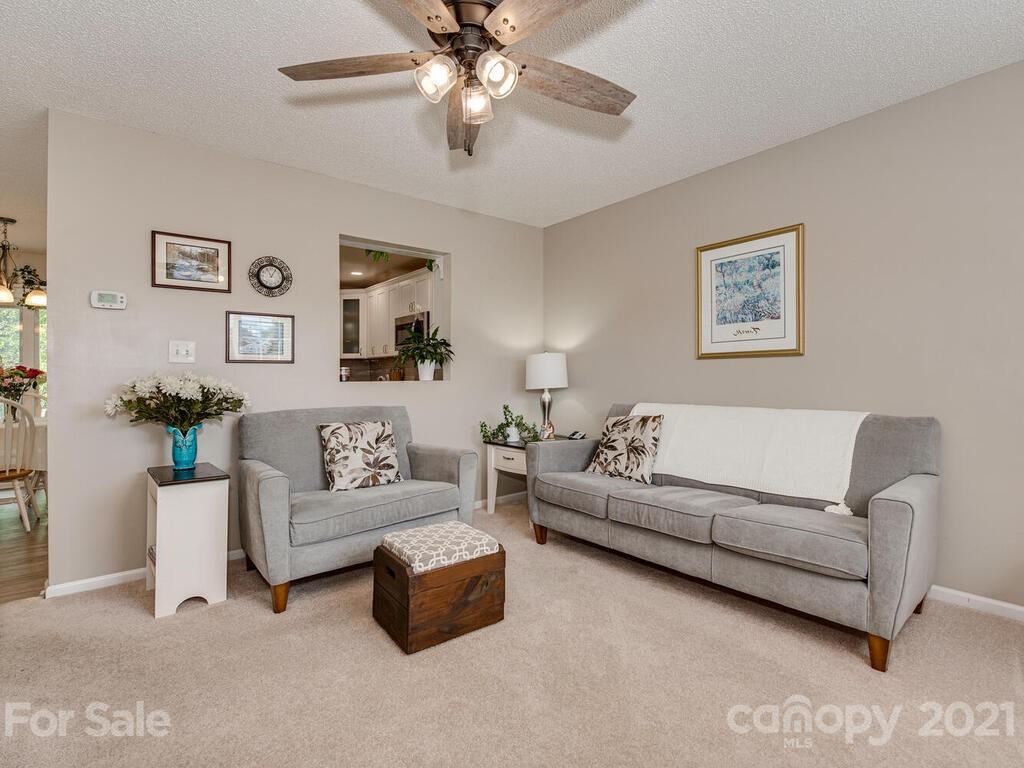 2642 Thistle Brook Drive Concord NC 28027