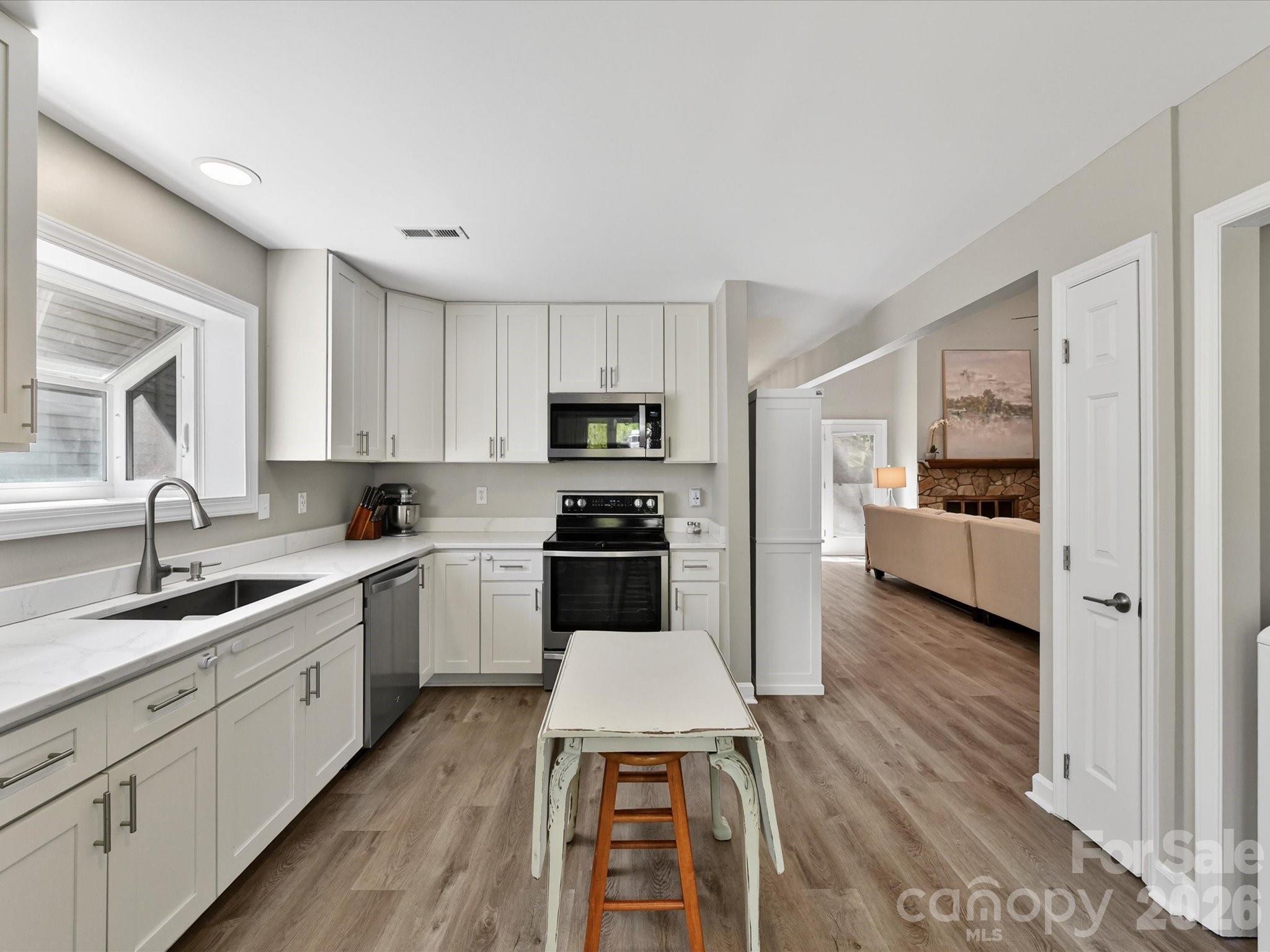 6712 Paces Ferry Lane Charlotte NC 28226