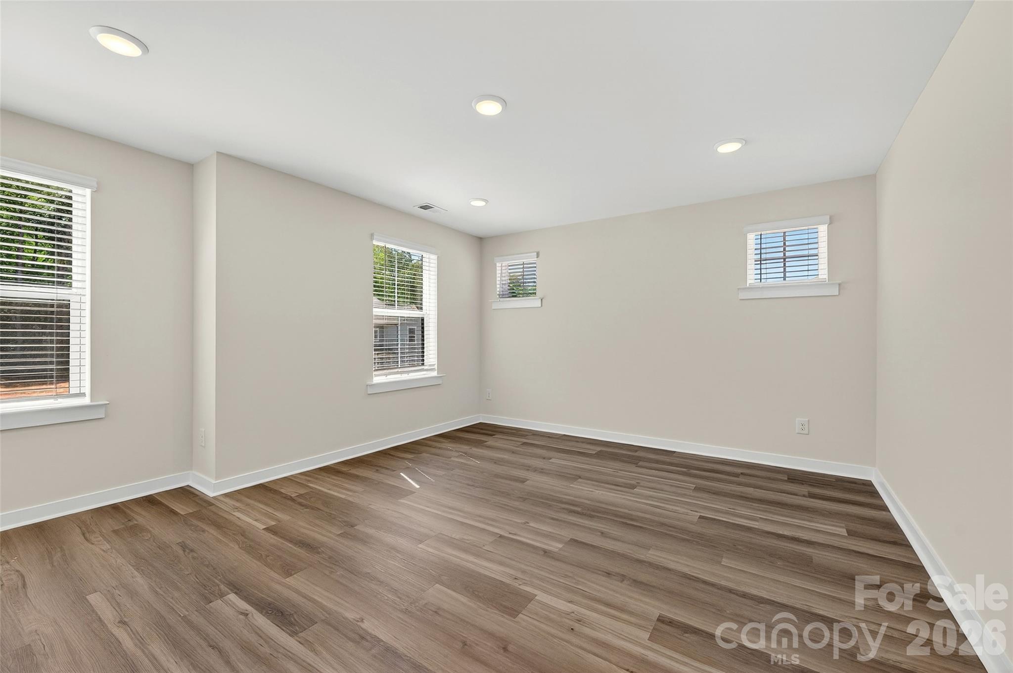 5214 Hollow Branch Road Charlotte NC 28278