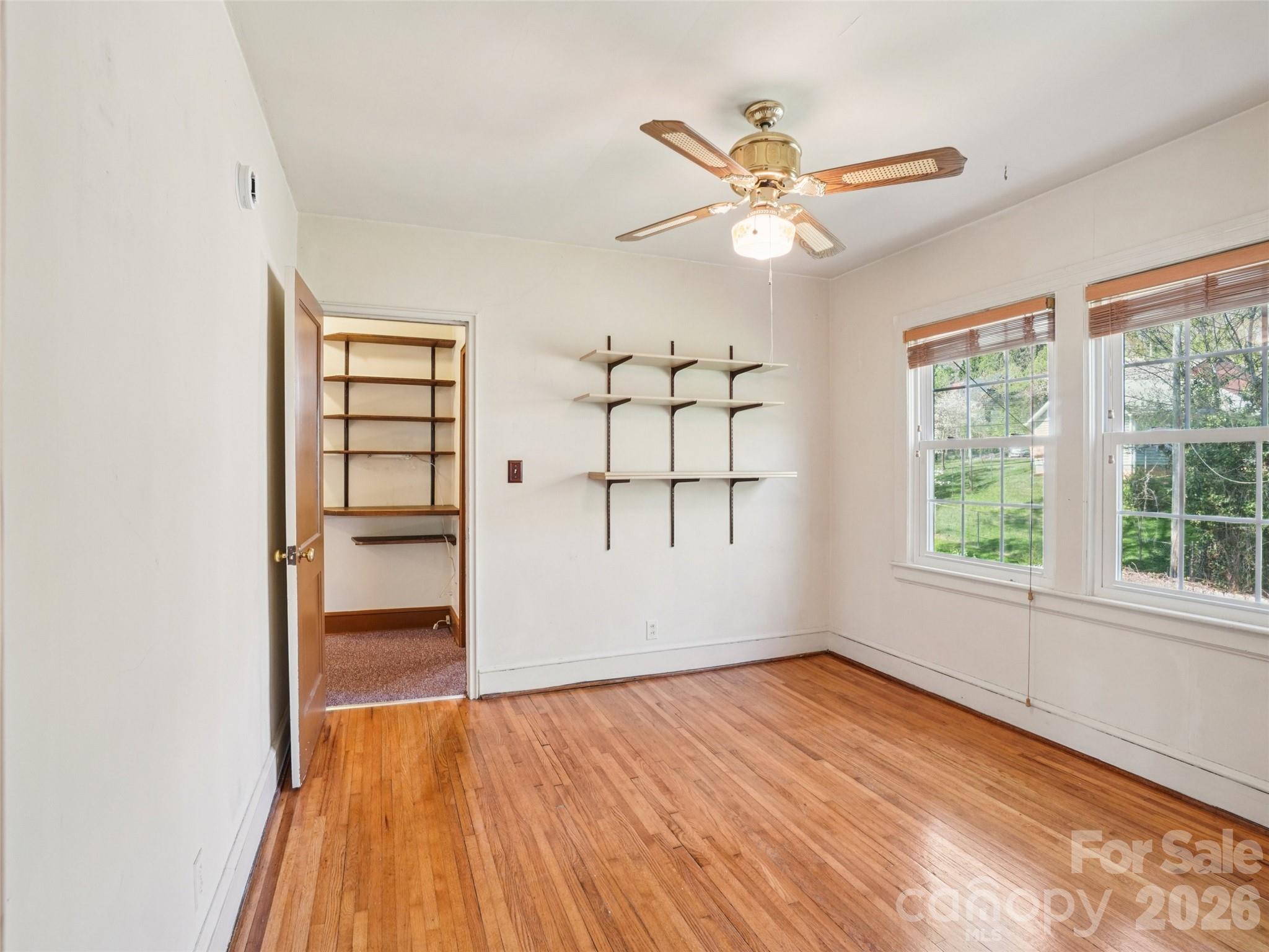 28 Kensington Drive Asheville NC 28805