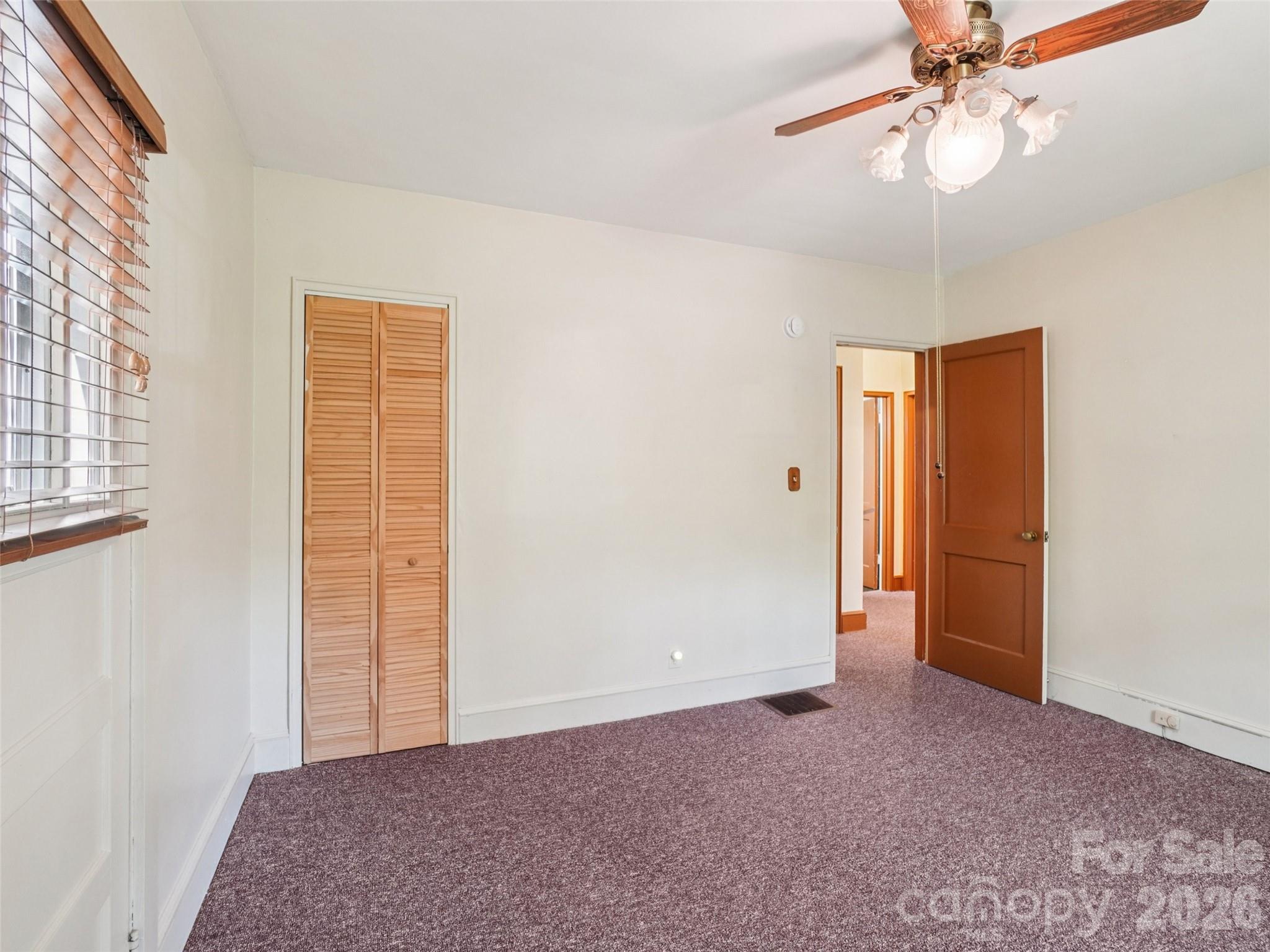 28 Kensington Drive Asheville NC 28805