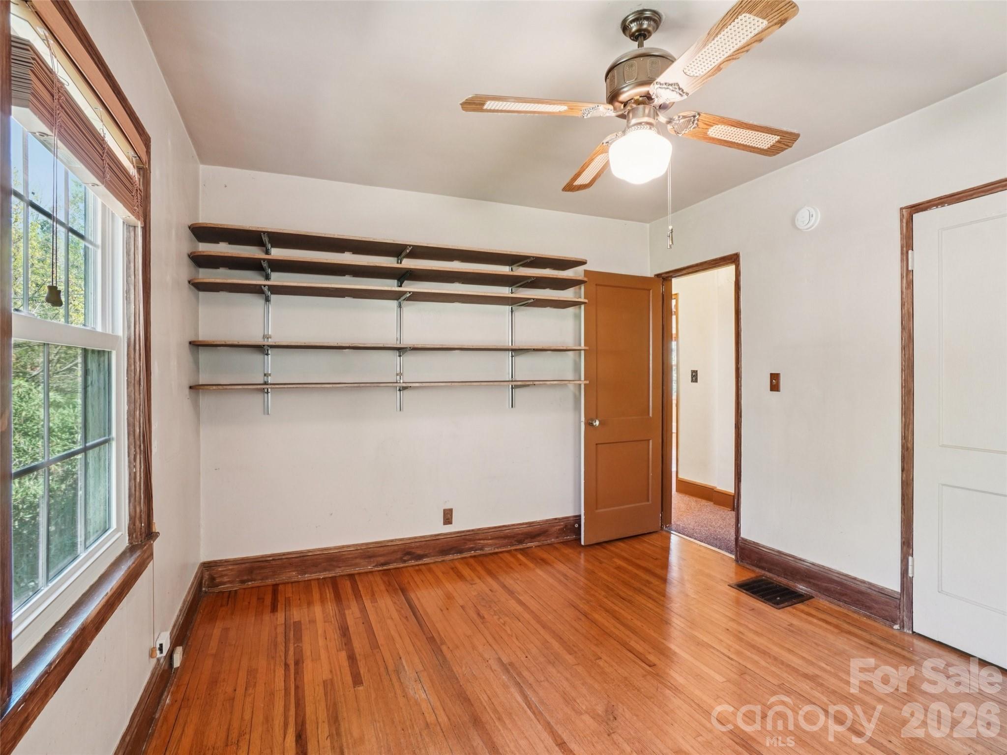 28 Kensington Drive Asheville NC 28805