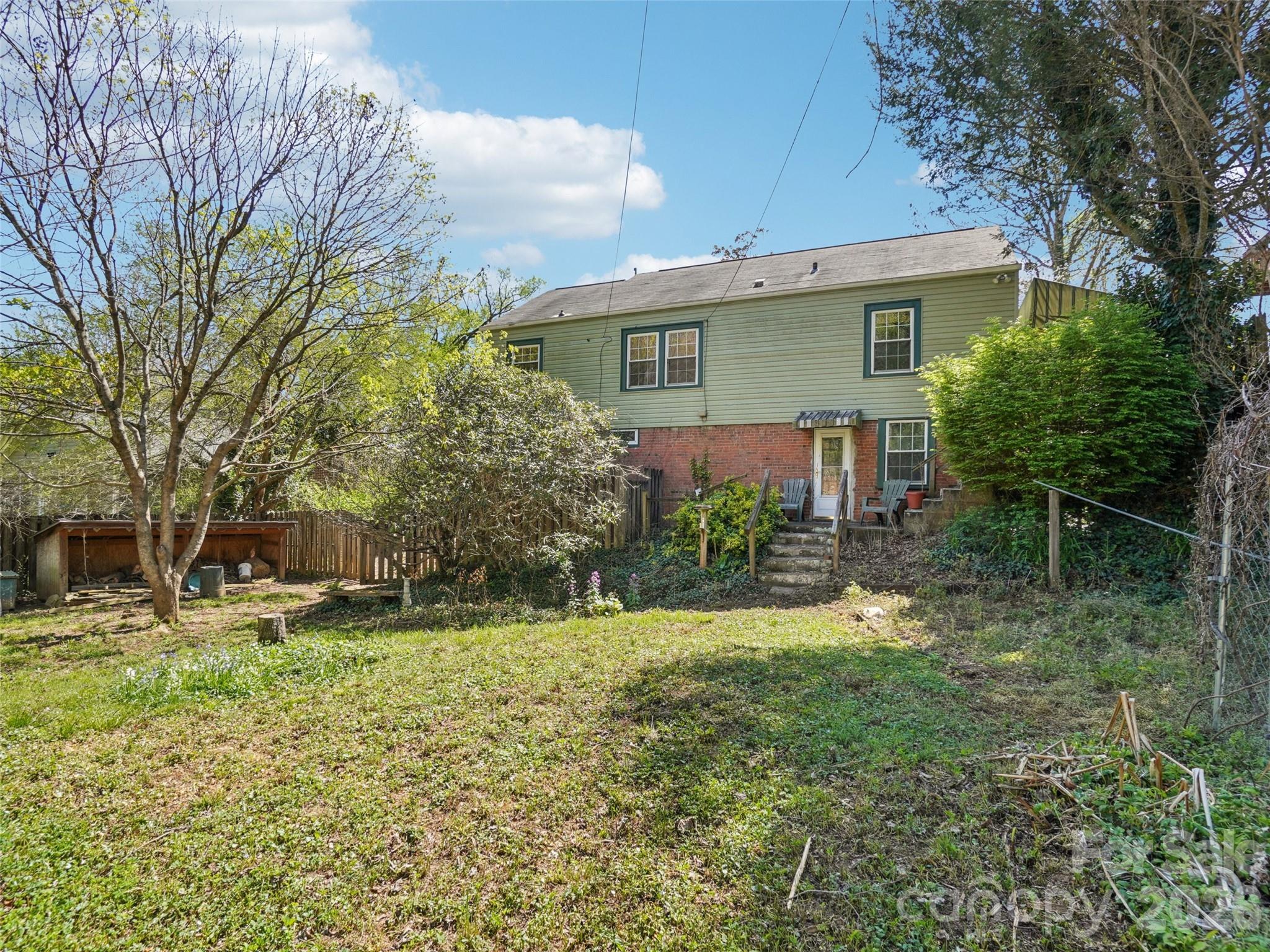 28 Kensington Drive Asheville NC 28805