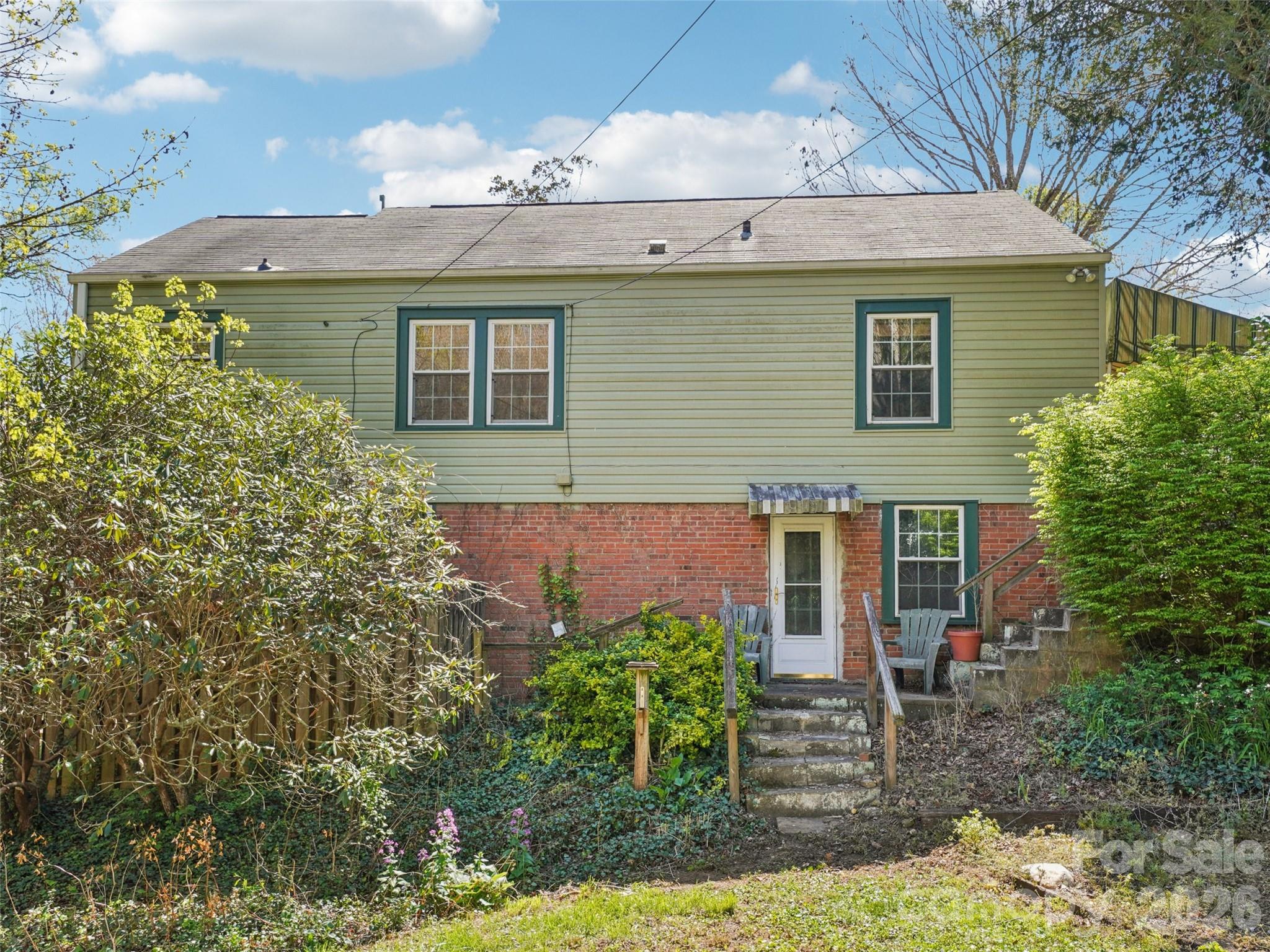 28 Kensington Drive Asheville NC 28805