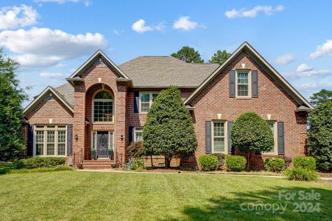 814 Pine Forest Road Charlotte NC 28214