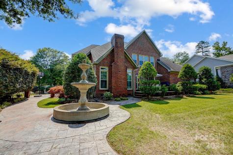 814 Pine Forest Road Charlotte NC 28214